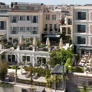 Mula 5*, Istanboel Turkije
